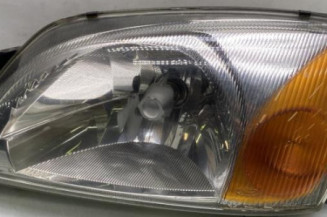 Optique avant principal gauche (feux)(phare) FORD FIESTA 4 Photo n°1