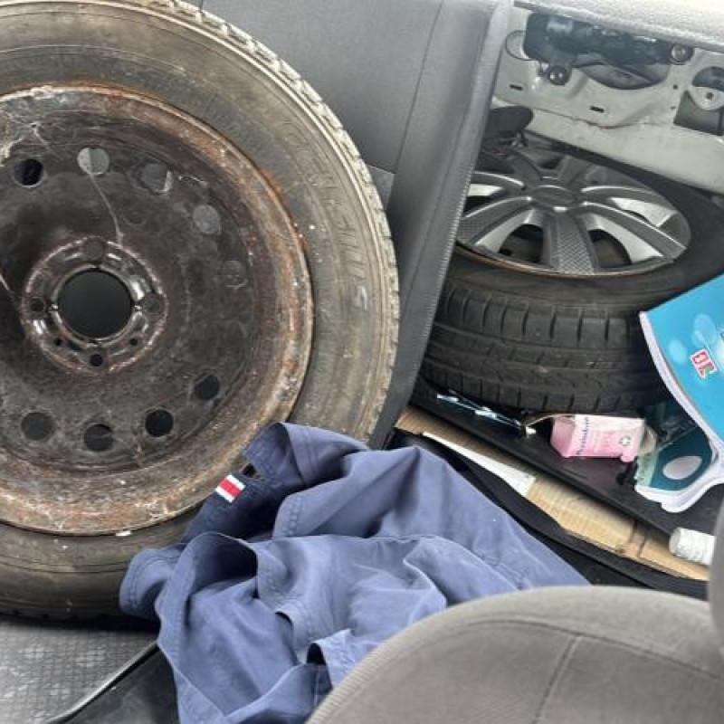 Optique avant principal gauche (feux)(phare) FORD FIESTA 4 Photo n°19