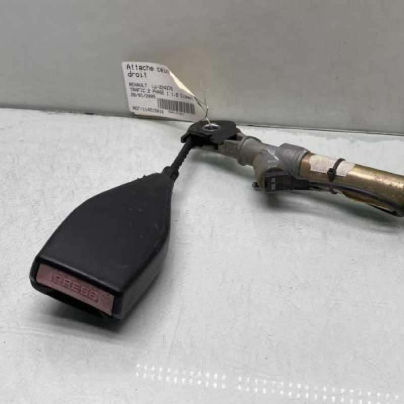 Pretensionneur de ceinture avant droit RENAULT TRAFIC 2 Photo n°3