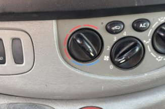 Pretensionneur de ceinture avant droit RENAULT TRAFIC 2