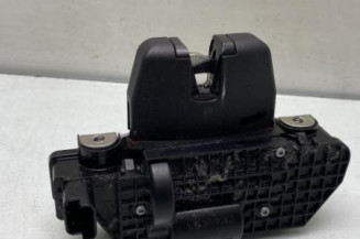 Serrure de coffre PEUGEOT 2008 1