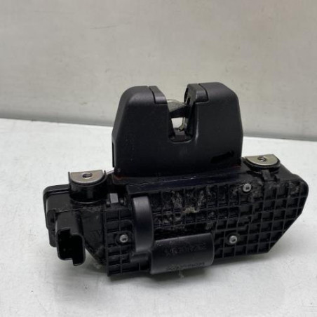 Serrure de coffre PEUGEOT 2008 1