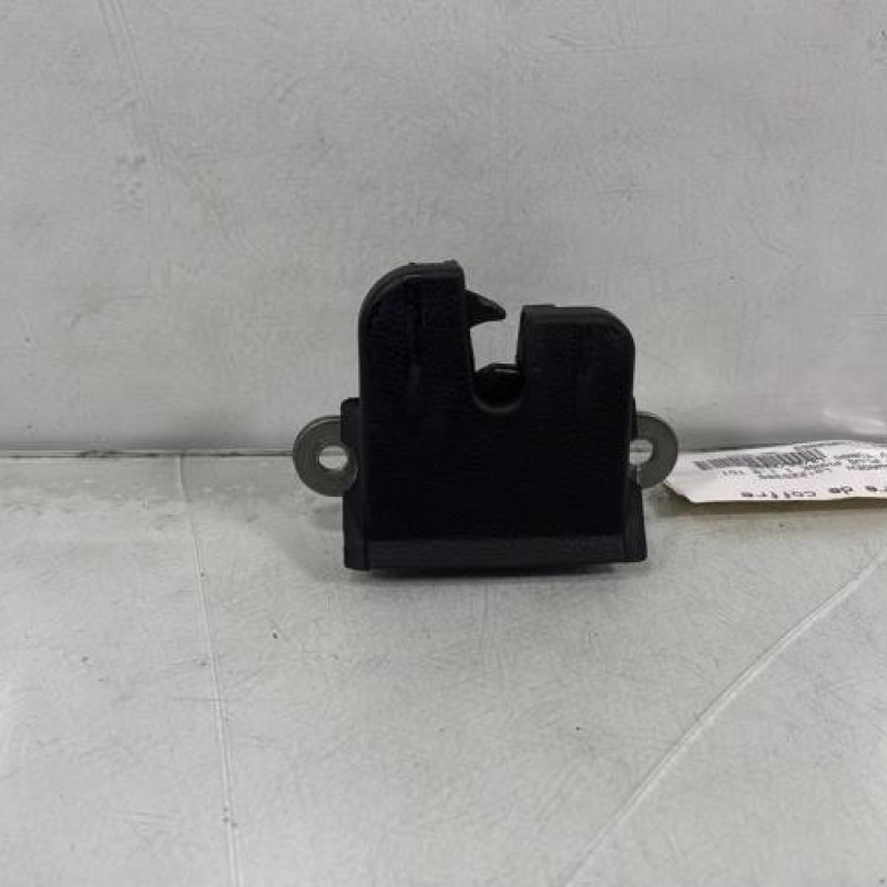 Serrure de coffre VOLKSWAGEN GOLF PLUS Photo n°1