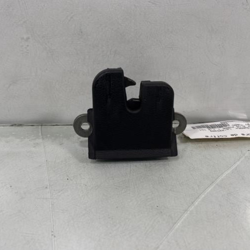 Serrure de coffre VOLKSWAGEN GOLF PLUS Photo n°2