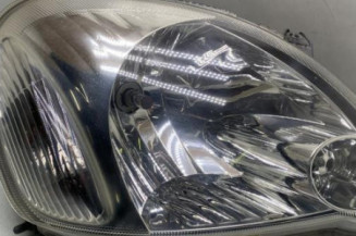 Optique avant principal droit (feux)(phare) TOYOTA YARIS 1 Photo n°1