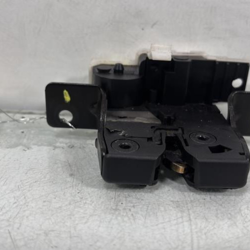 Serrure de coffre RENAULT MODUS Photo n°1