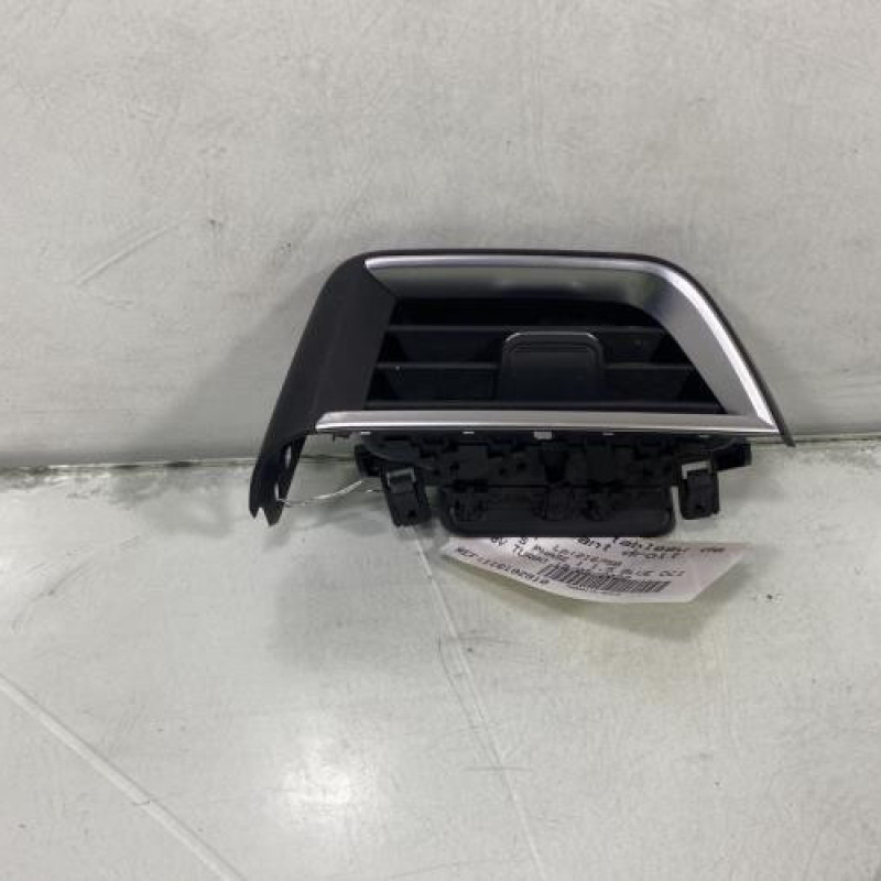 Aerateur tableau de bord avant droit RENAULT CLIO 5 Photo n°1