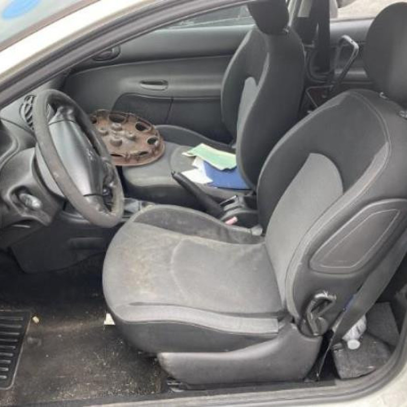 Avertisseur/Klaxon PEUGEOT 206 Photo n°8