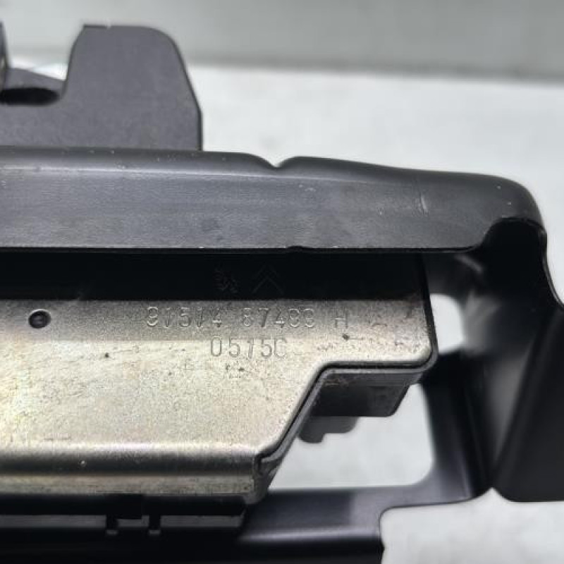 Serrure de coffre PEUGEOT 208 1 Photo n°5