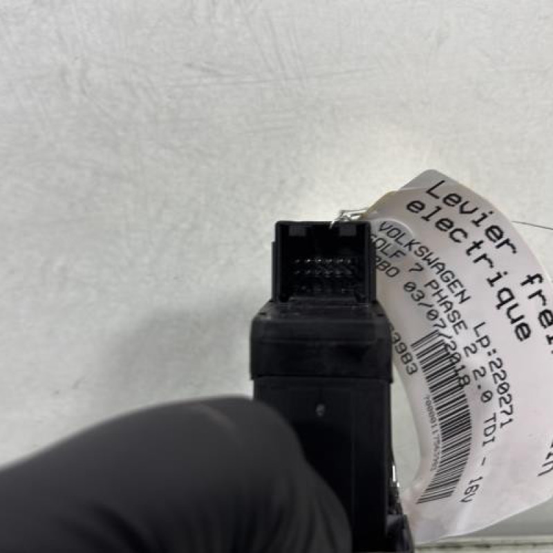 Levier frein à main electrique VOLKSWAGEN GOLF 7 Photo n°3