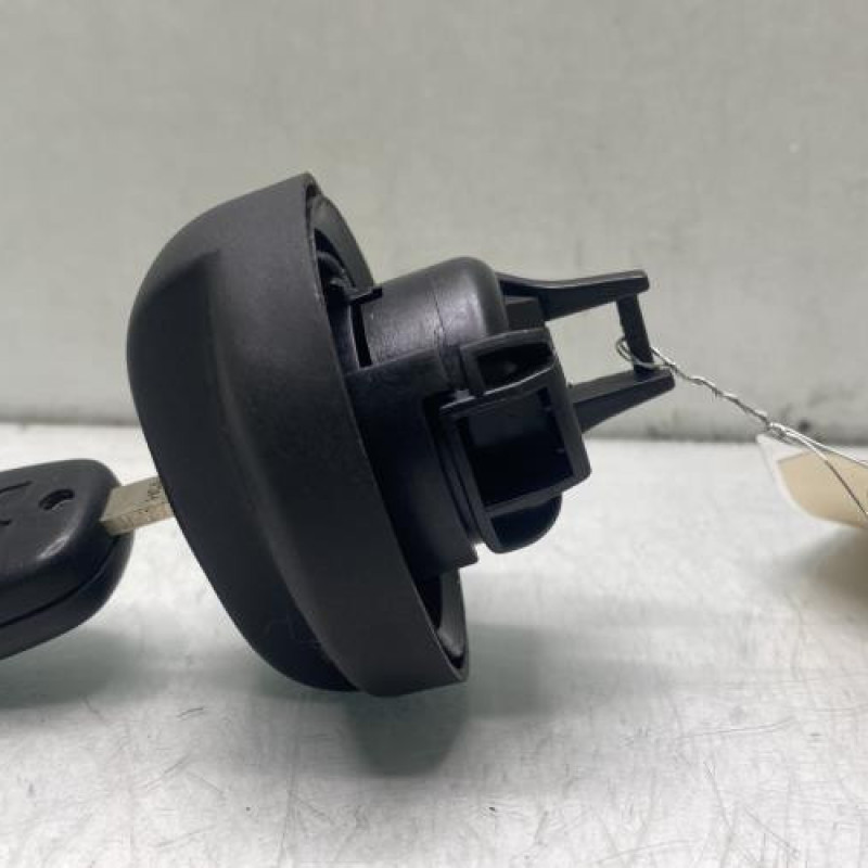 Bouchon de carburant PEUGEOT 307 Photo n°3