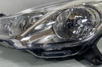 Optique avant principal gauche (feux)(phare) CITROEN C3 2 Photo n°1