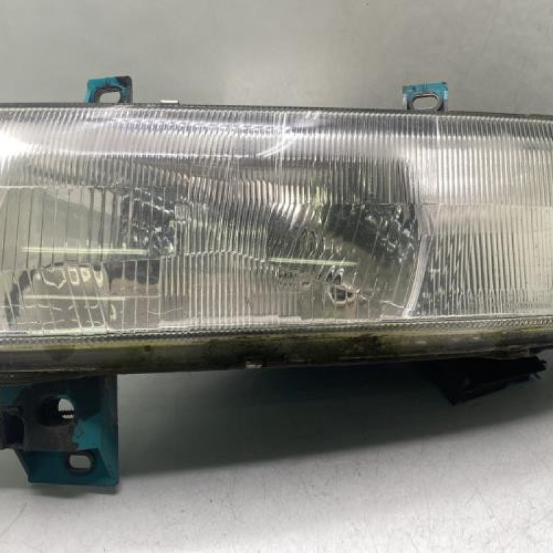 Optique avant principal gauche (feux)(phare) RENAULT MASCOTT Photo n°1