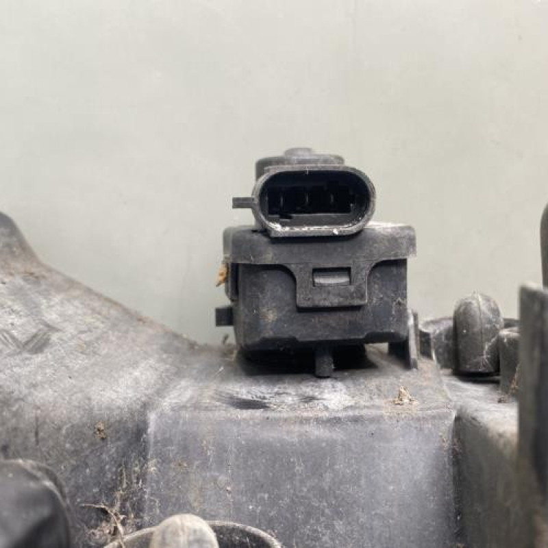 Optique avant principal gauche (feux)(phare) RENAULT MASCOTT Photo n°6