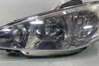 Optique avant principal gauche (feux)(phare) PEUGEOT 206 Photo n°1