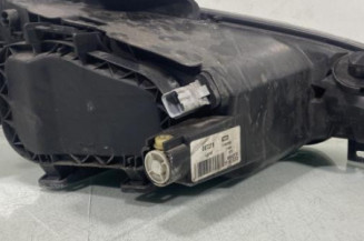 Optique avant principal gauche (feux)(phare) PEUGEOT 206