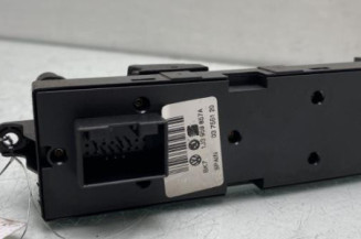 Interrupteur de leve vitre avant gauche SKODA FABIA 1