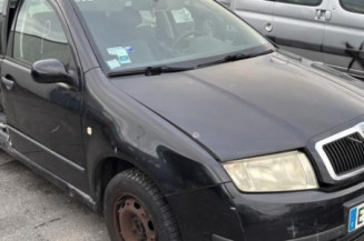 Interrupteur de leve vitre avant gauche SKODA FABIA 1