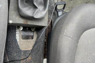 Interrupteur de leve vitre avant gauche SKODA FABIA 1