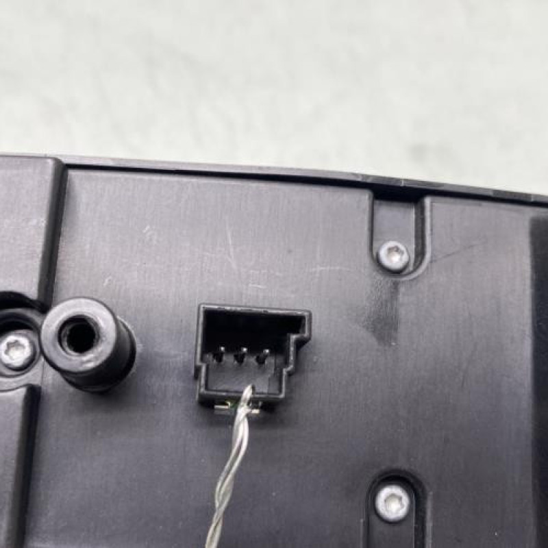 Interrupteur de leve vitre avant gauche MERCEDES CLASSE B 245 Photo n°4