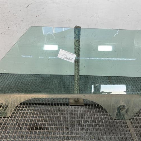 Vitre avant gauche MINI MINI 2 R56 Photo n°1