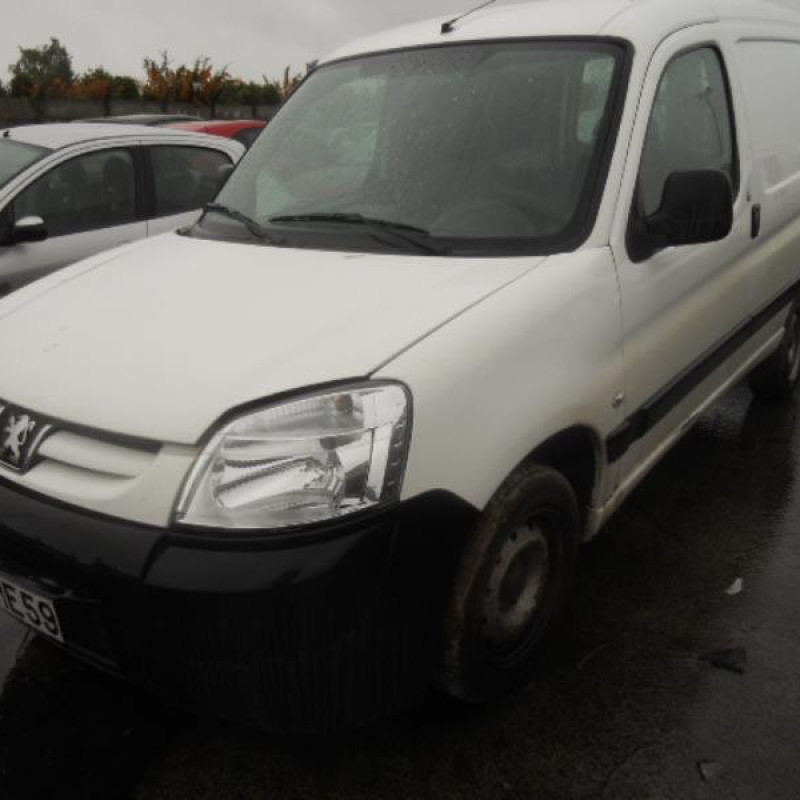 Capot PEUGEOT PARTNER 1 Photo n°2