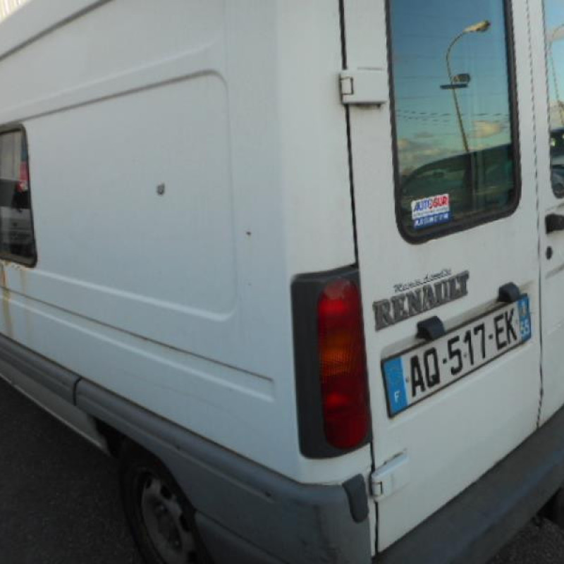 Capot RENAULT EXPRESS Photo n°6