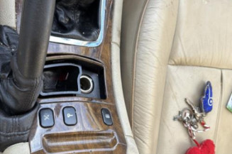 Serrure de coffre PEUGEOT 607