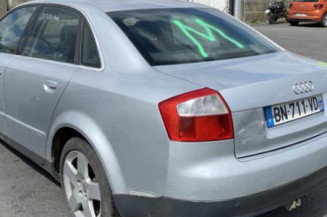 Optique avant principal gauche (feux)(phare) AUDI A4 2