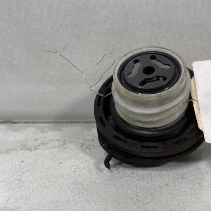 Bouchon de carburant FORD FIESTA 5 Photo n°3