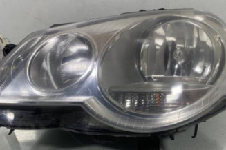 Optique avant principal gauche (feux)(phare) VOLKSWAGEN POLO 4 Photo n°1