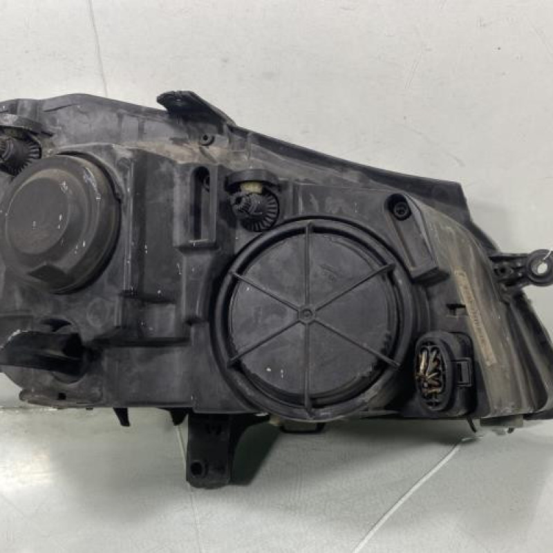 Optique avant principal gauche (feux)(phare) VOLKSWAGEN POLO 4 Photo n°4