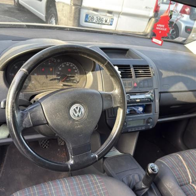 Optique avant principal gauche (feux)(phare) VOLKSWAGEN POLO 4 Photo n°17