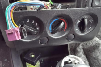 Optique avant principal gauche (feux)(phare) FORD FIESTA 5