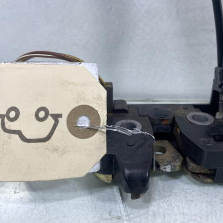 Serrure de coffre FORD FIESTA 5