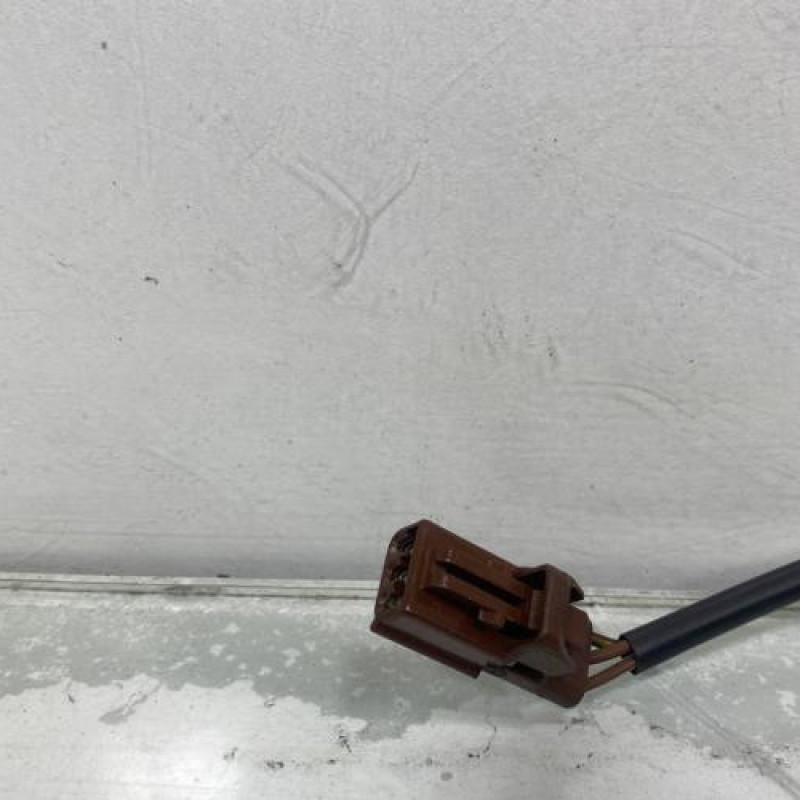 Serrure de coffre FORD FIESTA 5 Photo n°3