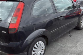 Serrure de coffre FORD FIESTA 5