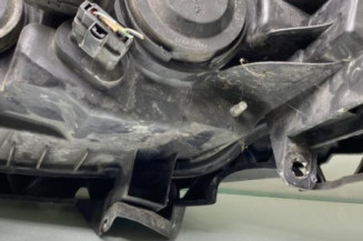 Optique avant principal droit (feux)(phare) RENAULT MEGANE 2