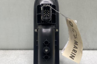 Interrupteur de leve vitre avant droit RENAULT CLIO 3