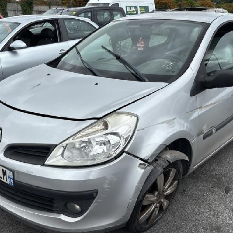 Optique avant principal droit (feux)(phare) RENAULT CLIO 3 Photo n°6