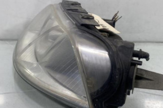 Optique avant principal gauche (feux)(phare) VOLKSWAGEN PASSAT 4