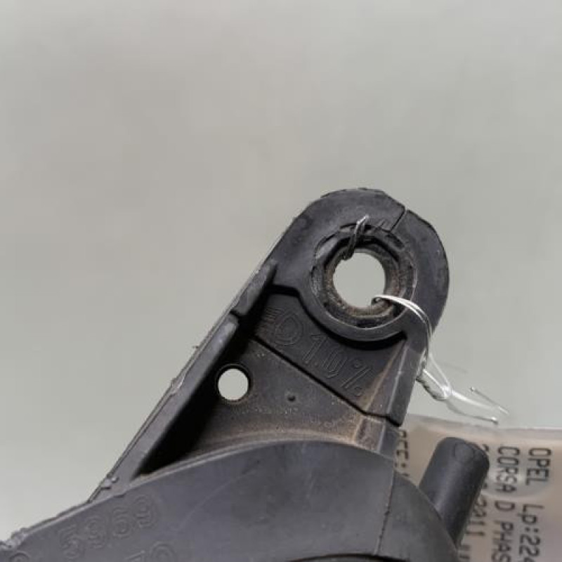 Optique avant principal gauche (feux)(phare) OPEL CORSA D Photo n°3