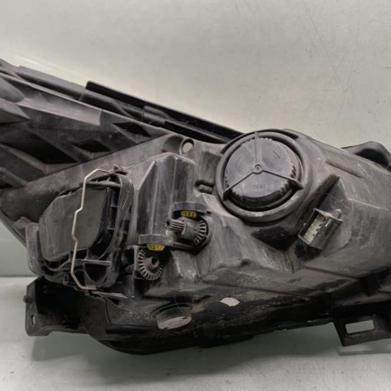 Optique avant principal gauche (feux)(phare) OPEL CORSA D Photo n°6