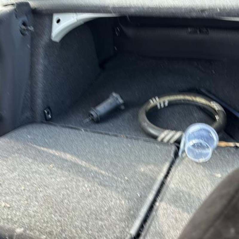 Optique avant principal droit (feux)(phare) VOLKSWAGEN PASSAT 4 Photo n°14