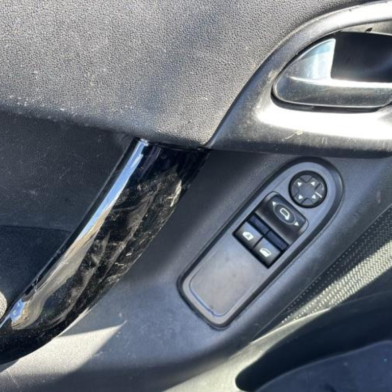 Tambour arriere droit CITROEN C3 2 Photo n°10