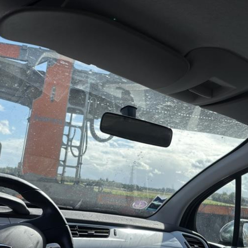 Tambour arriere droit CITROEN C3 2 Photo n°15