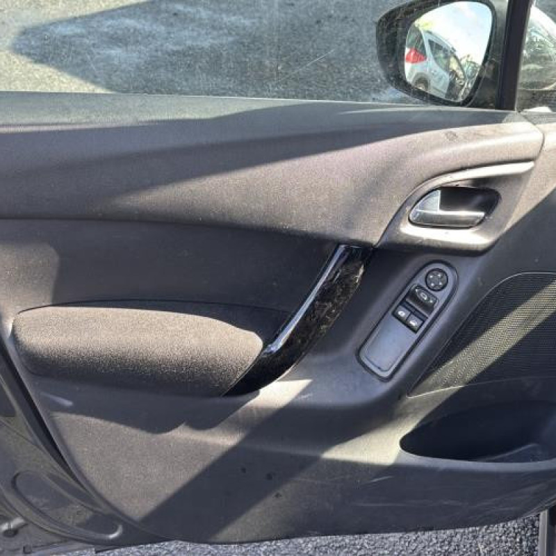 Tambour arriere gauche CITROEN C3 2 Photo n°9