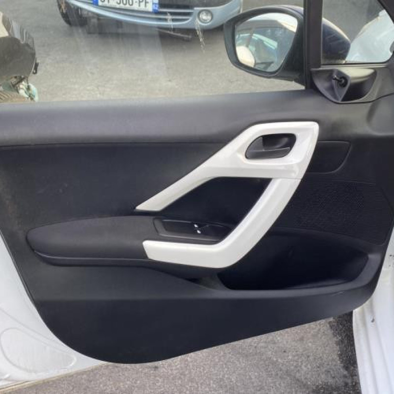 Tambour arriere droit PEUGEOT 208 1 Photo n°9