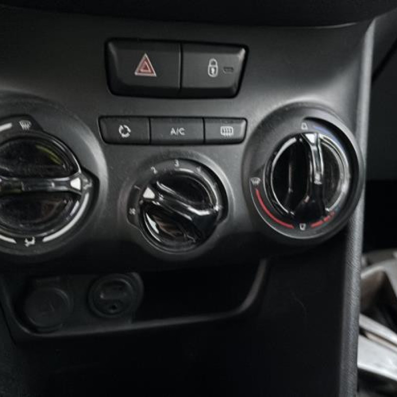 Tambour arriere droit PEUGEOT 208 1 Photo n°14