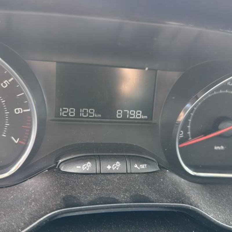 Tambour arriere droit PEUGEOT 208 1 Photo n°20